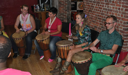 VGZ_TROMMELEN_DJEMBE